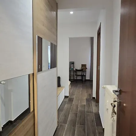 Bed and breakfast Deva 147